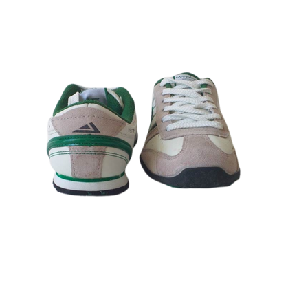 Sneaker 827