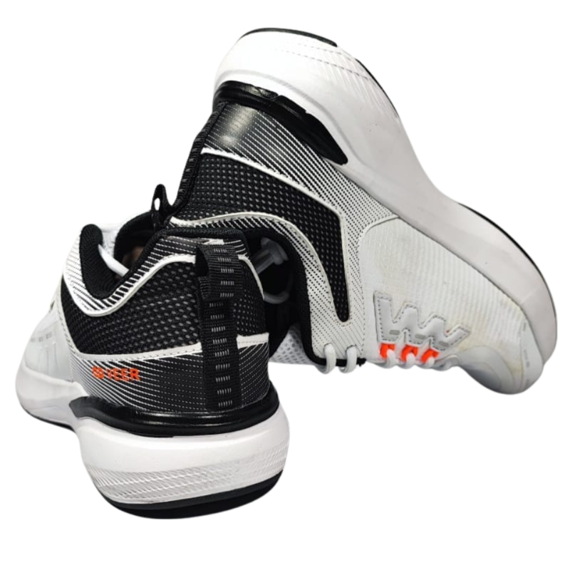 Sneaker 2133