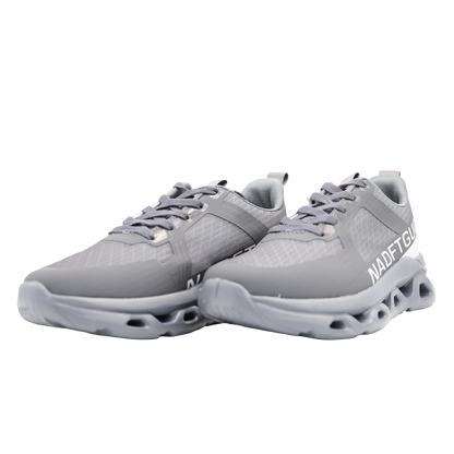 Sneaker CJ1685
