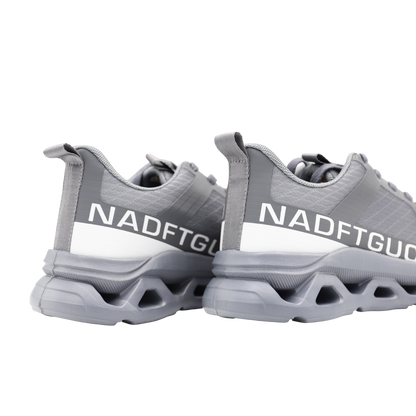 Sneaker CJ1685