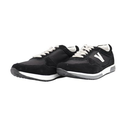 Sneaker 1350